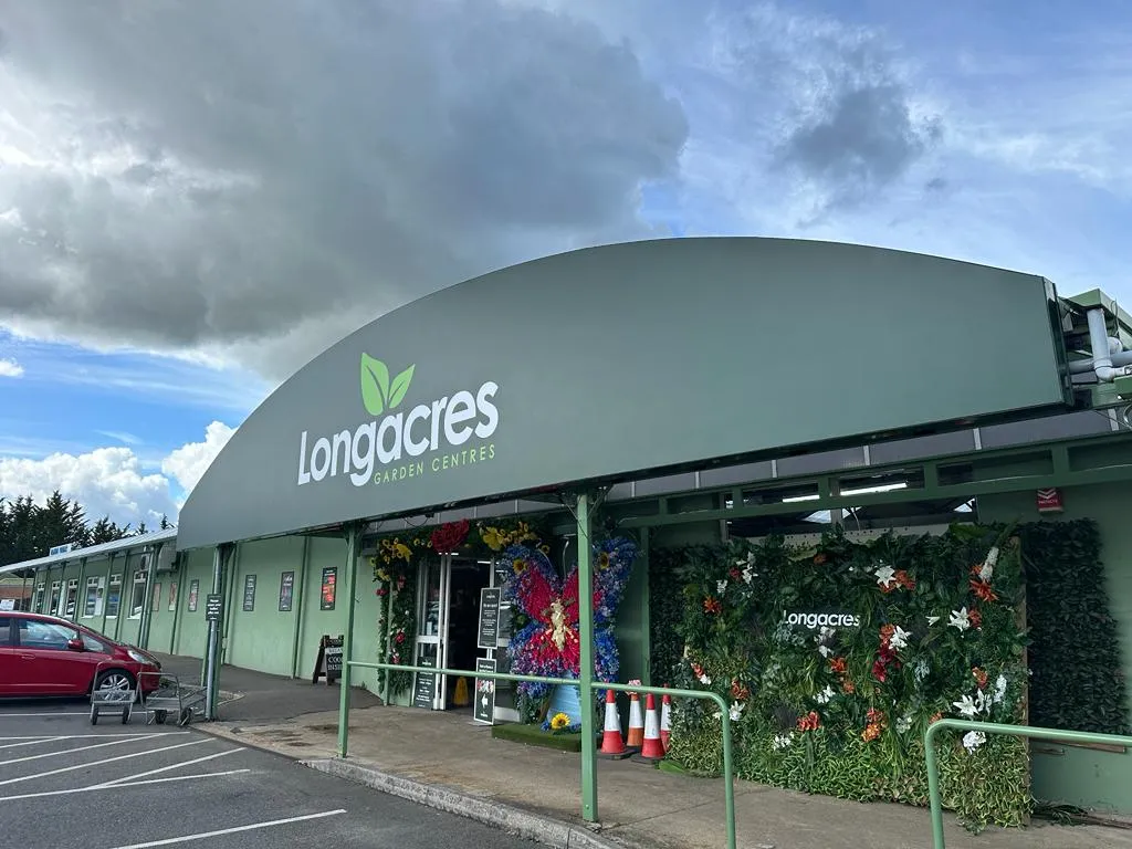 longacres green shop front